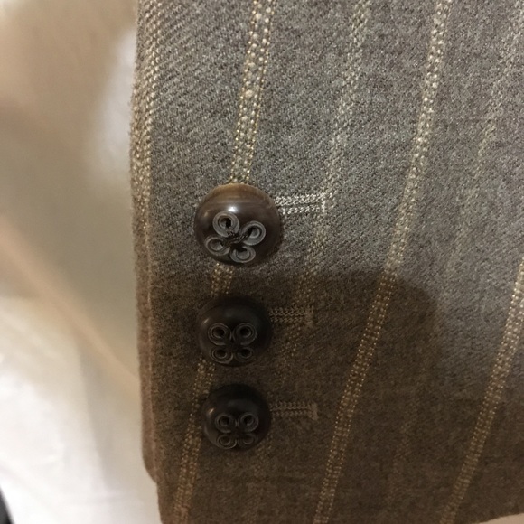 ESCADA Gold Pinstripe Jacket Size 36 - Picture 5 of 8